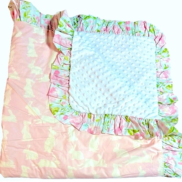 NIB Sweethoney Bunny Rabbit Minky Dot Double Sided Ruffled Blanket Easter - Picture 1 of 4